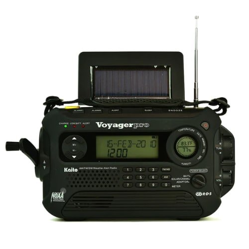 Hand-Crank-Radio-&-Flashlight